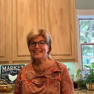 Meet your Posher, Carolyn